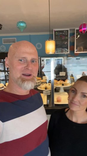 Remember Giraffe Cam? | Cake Affection