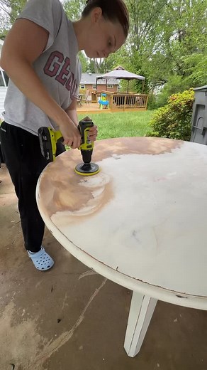 Part one of refurbishing our dinning room table #cleantok #furniture #table #tablemakeover #makeover #refurbish #refurbishedfurniture #diningroom #tableandchairs #satisfying | Cleaning Motivation