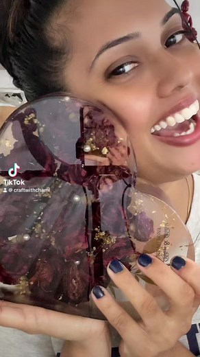 Flower preservation.🌹❤️. #craftwithචමී #virlpeg #virlpage #fypシ゚ #flowerpresevation #resin #anniversarygift #resinart #online #handmade | Craft With චමී