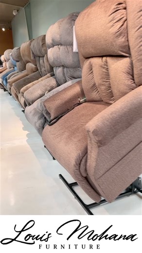Lift chairs! We have the greatest selection here at Louis Mohana Furniture! There’s so much to see here. All the amazing features including massage, heating, charging, and of course cup holders. #financeavailable #LouisMohaha #inventory #Thibodaux #furniturestore #recliners #bourg #houma #Livingroomfurniture #livingroom #explore #options #furniture #livingroomdecor #morgancity #neworleans #louismohanafurniture #function #electricsofas #userfriendly #Bourg #furnituredesign #family #furnituresale 