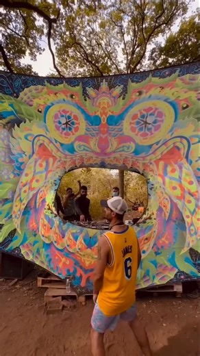 FullOn | PsyTrance on Instagram: "Eminem + Psytrance = 浪 A savage Connection by savage hippiez atmik connection, em Londres. Track: GrooveDrop VS Xipe Totecs-2002"