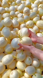 1.1M views · 4.4K reactions | Ce este ? #fruct #leguma #cunoaste | Mondenități | Facebook