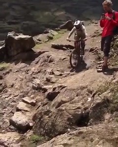 93K views · 1.6K reactions | Adieu mon ami, je t'aimais bien. | Dans la Musette | Facebook