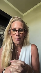 Are you struggling to decluttr your house. Are you overwhelmed and lacking motivation. Hang out with me and let me share five tips to getting started on your decluttering projects. #declutter #unmotivated #startdecluttering #getorganized | Homeorganizetribe