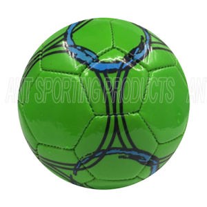 [Hot Item] Mini Size 2 Kids Playing Soccer Balls