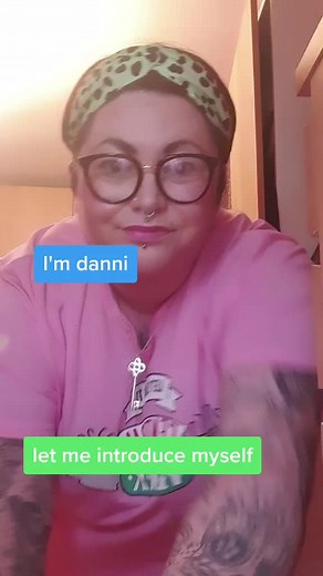 tell me about you! #plussize #bbw #tattoedgirl #peircedgirl #unicorngirl #foryoupage #justmolzmafia #biggirl