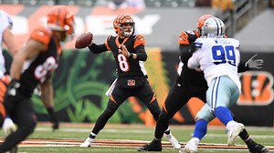 Bengals Hand Dalton, Cowboys Homecoming Gift With Early Fumbles