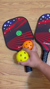 Pickleball Paddle Set, Fiberglass Pickleball Rackets with Cushion Comfort Grip, Pickleball Set of 2 Pickleball Paddles, 4 Balls, 1 Pickleball Bag