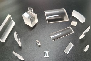 [Hot Item] Illumination Grade Pcv Cylinder Lens for Beam Expander