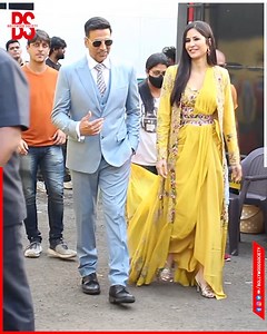 68K views · 548 reactions | #throwback Katrina Kaif, Akshay Kumar, Rohit Shetty Spotted At Filmcity, Pooja Hegde, Shirley Setia And Other Celeb Spotted At Airport. #katrinakaif #AkshayKumar #RohitShetty #PoojaHegde #shirleysetia #celebrity | Bollywood Society | Facebook