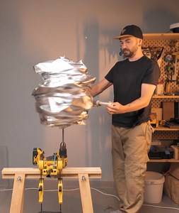 621K views · 1.7K reactions | We're turning aluminum foil into something extraordinary | 5-Minute Crafts Men | Facebook