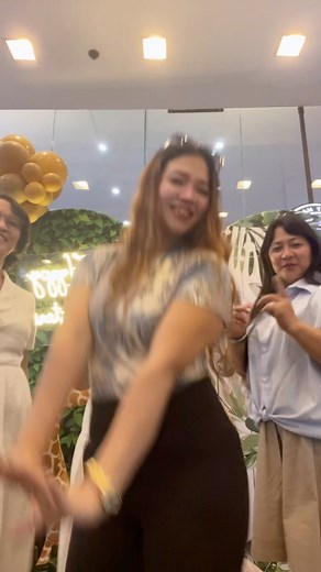 May Naimpluwensyahan na naman😂pa cute na mga barbie wannabe’s 😂#LoveYahAllSissys | Mina D. Delizo