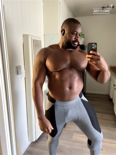 A new JFF superfan is enjoying my 116 videos, 150 photos, with 890 likes. See ALL my content at: https://t.co/ICGihWH7cx