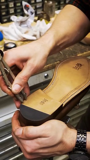 Masterpiece in progress Adding decorative nails to finish this JR sole rebuild with finesse #cobbler #americascobbler #shoerepair #leather | Crafts Videos
