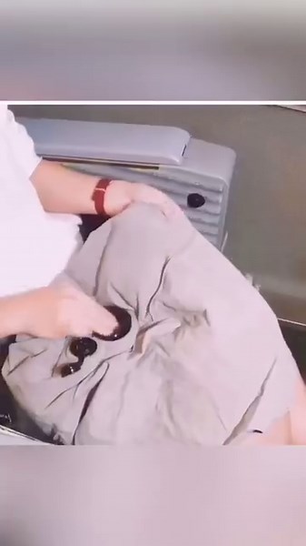 3.8K views · 11 reactions | You can take a nap, mapa office o nasa byahe ka pa basta lagi mo lang baon itong inflatable travel pillow. Dito mabibiIi   https://shope.ee/AUQhd3hiJ1 | I | Facebook