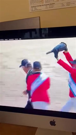 Champaign shower 🍾 Peter Weinberg #sorrynotsorry #teambelgium #nationscupwinners #csiosopot | Gudrun Patteet fanpage