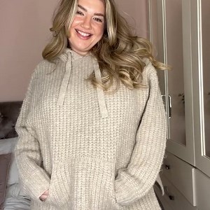 Weekends NEED Matilda. Whatever you decide to do, enjoy the comfort, support and uplift from our Matilda collection, available up to a K cup. (Lauren Edge in Matilda Wine Diamond) View the collection: http://bit.ly/3TRVJiz | Elomi