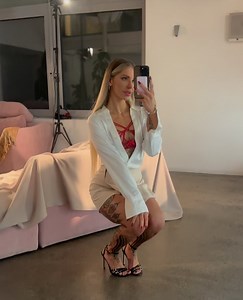 Annabelle Blue on Instagram: "On today’s episode 🥂 @dorcel @alexromero.3x @matthew__meier @dianalawrence___"