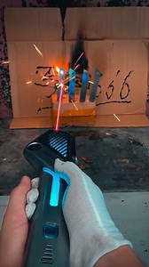 ¡IMPOSIBLE! ¡Este láser de mano ultrapoderoso promete cortar hasta METAL! 🔫⚡ | Soy el Barone