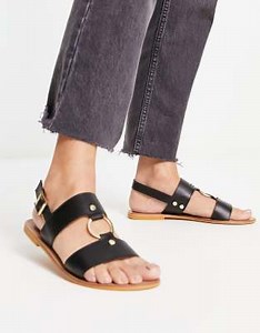 ASOS DESIGN - Sorte flade lædersandaler i fancy design med ring og nitter  | ASOS