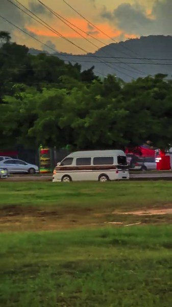 Spotted 👀💥🌄 #fyp #maxitaxi #flipsidetransport #trini_tiktoks #fypシ