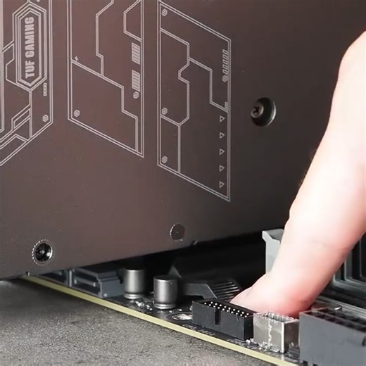 1.6K views | Swap GPUs with a simple  Look for our PCIe Q-Release feature on TUF Gaming & Prime X870 MBs.  Learn more about our X870E/X870 motherboards now: https://asus.click/AMD-X870E-X870-Landingpage https://asus.click/AMD-X870E-X870-Article #ASUSX870 #Ryzen9000CPUs #AsusEZDIY | ASUS | Facebook