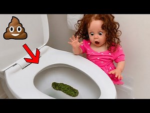 Reborn Toddler GIRL HAS GREEN POOP IN POTTY