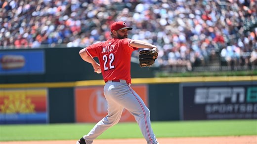 Wade Miley fans Dillon Dingler