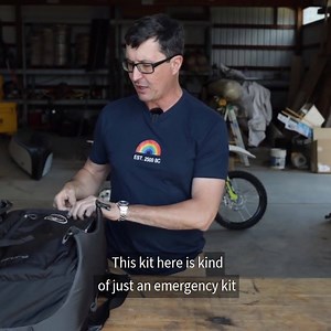 Airplane Survival EDC Kit! ✈ | Wranglerstar