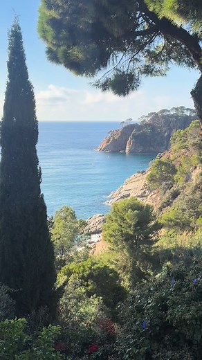 Our trip continues: after Italy, Corsica, France, now: north of Spain, Sitges, Valencia, Madrid, Cordoba, Sevilla, Algarve (Portugal). | Mark van den Eshof