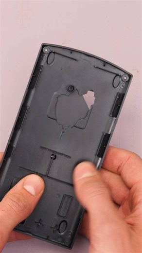 Calculator Repair | Bored Panda Art