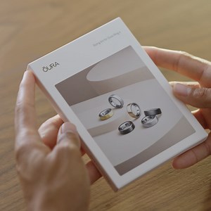 Watch Oura Ring 4 Video 2 - How to Size on Amazon Live