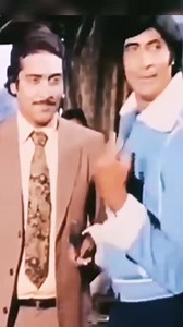 Old is gold 🪙 song 💕।। Movie/album: - Laawaris Singers: - Kishore Kumar Song Lyricists:- Anand Bakshi Music Director/Composer: - Kalyanji Anandji Starring: - Amitabh Bachchan, Jeenat Amman, Amjad Khan #oldisgold #fbreels2025ツ #facebookreelsviral #trendingreel #bollywoodsongs #oldisgoldsong #fbviral #bollywoodmovies #fbfriendsfollowersviewers | Yogesh Chand