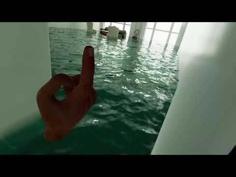 VR2 experience PS5 Pool