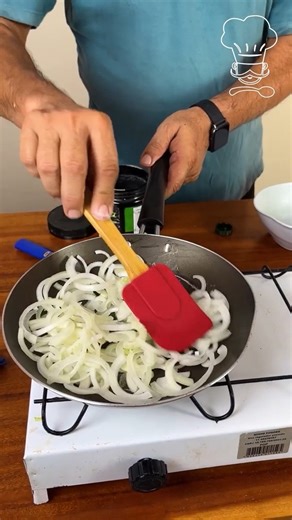 21K views · 136 reactions | This recipe is 100 years old and one of the simplest to prepare. | Recipes Of Poor | Facebook