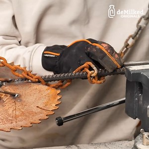 Crazy Cosplay Axe from a Disc | DeMilked