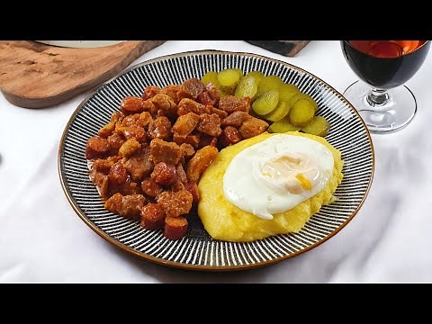 Tochitura cu Carne de Porc si Carnati | Tochitura cu Mamaliguta si Ou | Bucataria Mariei