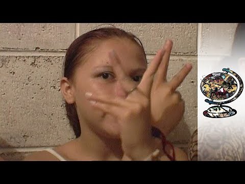 Gang Violence in El Salvador (2003)