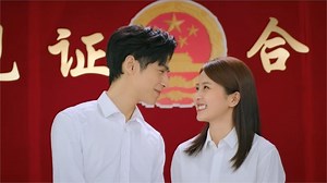 6.2K views · 253 reactions | [Grand Finale] Luo Yunxi puts a veil on Bai Lu and can’t wait to become a real couple with her 【大結局】羅雲熙為白鹿戴上頭紗，迫不及待和她成為真正的夫妻 #半是蜜糖半是伤 #罗云熙 #白鹿 #LuoYunxi #BaiLu #drama #chinese #love #cdrama #中国电视剧 #Sweet | 喵喵煲剧 | Facebook