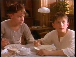 Trailer- The Slingshot 'Kådisbellan' Cute Socialist Boys Youth