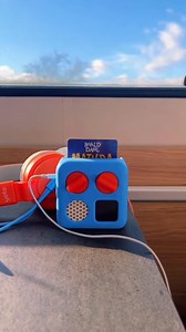 288K views · 584 reactions | Un compagnon d’aventure pour vos enfants ✨ À la maison comme en voyage, Yoto Mini se glisse partout.  Musique  Histoires  Jeux Tout un monde dans la poche de vos enfants.  | Yoto | Facebook