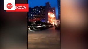 Moskovan lennokki-isku: Vain lieviä vahinkoja, väittää Venäjä – silminnäkijän video puhuu täysin toista kieltä