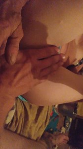 FIRST KNUCKLE, MIDDLE FINGER