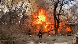 BREAKING: The Wichita Fire Department is responding to a house fire in the 3800 block of North Greenwich. https://bit.ly/3QwrUT8 (Credit Lincoln Scott) | KAKE News