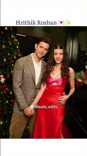 Inside Bollywood Christmas Parties🎄|Sara, Ibrahim, Saif, Hrithik, Katrina Vicky#bollybuzz#bollywoood