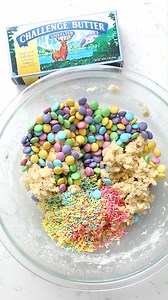 17K views · 81 reactions | A homemade giant Sugar Cookie Cake for Easter- this easy sugar cookie recipe is filled with spring M&Ms and sprinkles and baked in a cake pan. Make an easy frosting and you have the perfect spring cookie cake! https://www.crazyforcrust.com/easter-sugar-cookie-cake/ | CrazyforCrust | Facebook