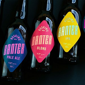 [Hot Item] Custom Craft Ipa Beer Label Neon Color Foil Fluorescent Digital Printing Bottle Blonde Ale Sticker Waterproof Packaging Labels