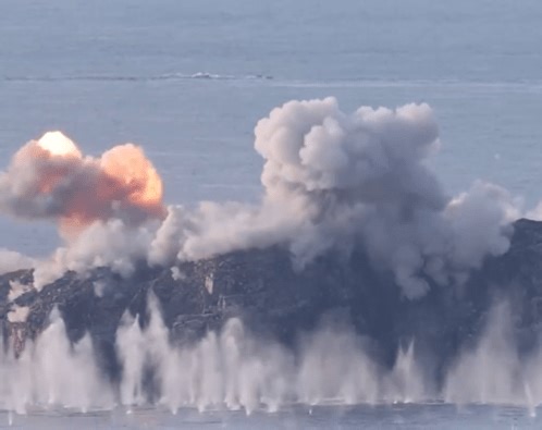 Watch as RAF fighter jets blitz Cape Wrath in bombing guided by Marines