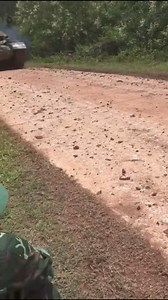 1.1M views · 10K reactions | Xe tăng do Việt Nam cải tiến thì phải. | Người Lính | Facebook