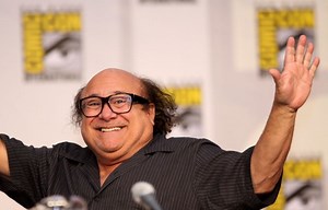 Danny DeVito bizarrely describes his "favourite cigar story"